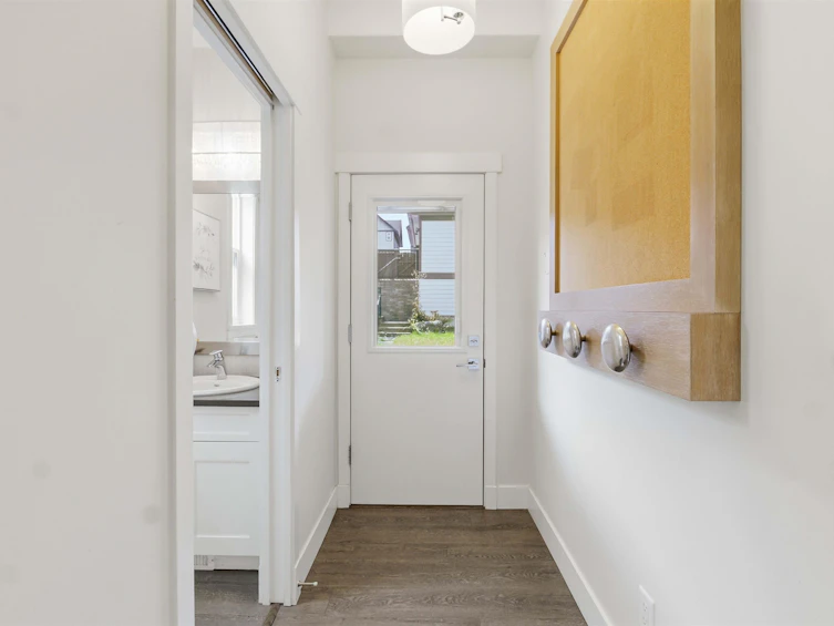 15878 29a Avenue, Surrey, BC, V3Z 0N3 - 18