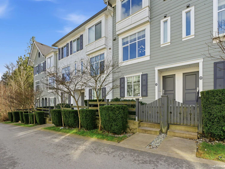 30-8130 136a Street, Surrey, BC, V3W 1H9