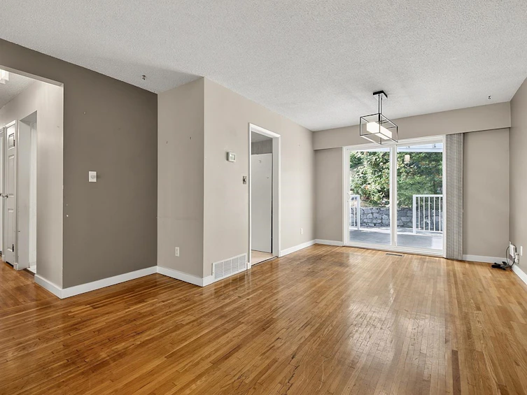 1106 Heywood Street, North Vancouver, BC, V7L 1H4 - 14