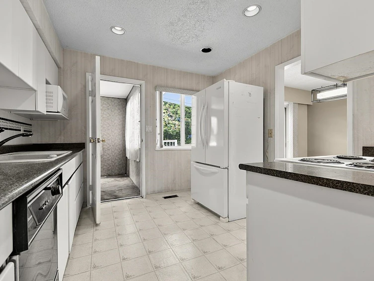 1106 Heywood Street, North Vancouver, BC, V7L 1H4 - 17