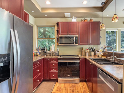 5088 Parkview Road - 5