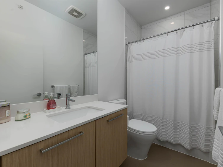 17-602 Lile Drive, North Vancouver, BC, V7G 0B3 - 17