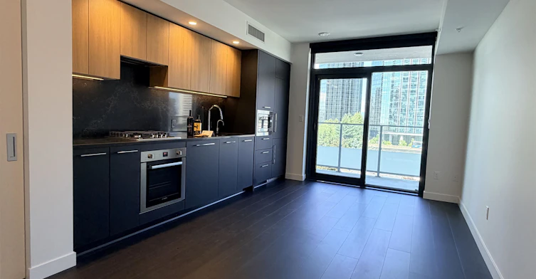 6608 Sussex Avenue, Burnaby, BC, V5H 3B1 - 10