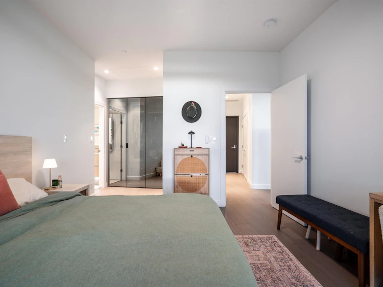 2406-1500 Fern Street, North Vancouver, BC, V7J 0E6 - 18