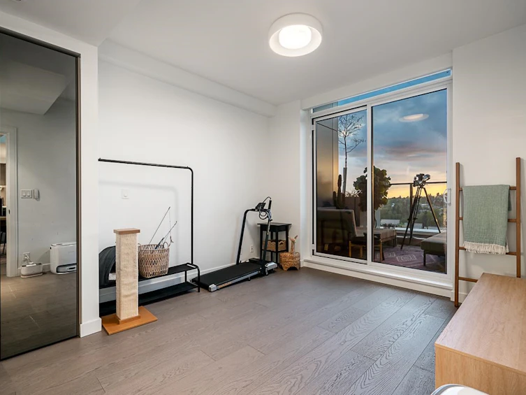 2406-1500 Fern Street, North Vancouver, BC, V7J 0E6 - 14