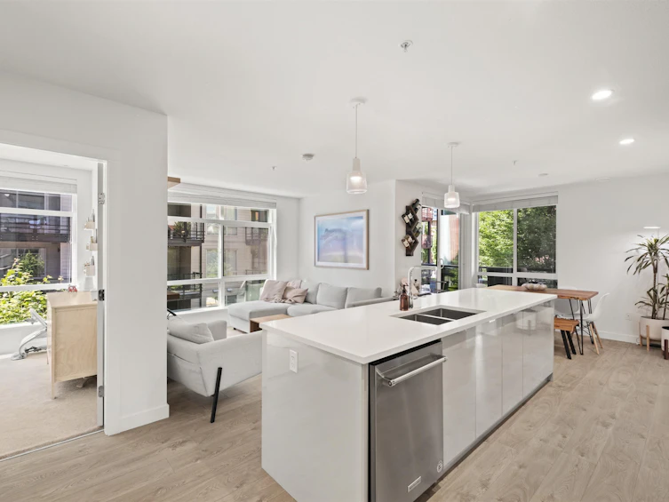 209-128 E 8th Street, North Vancouver, BC, V7L 0H2 - 19
