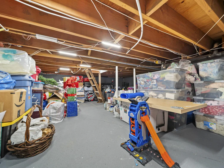 10942 63a Avenue, Delta, BC, V4E 3B6 - 29