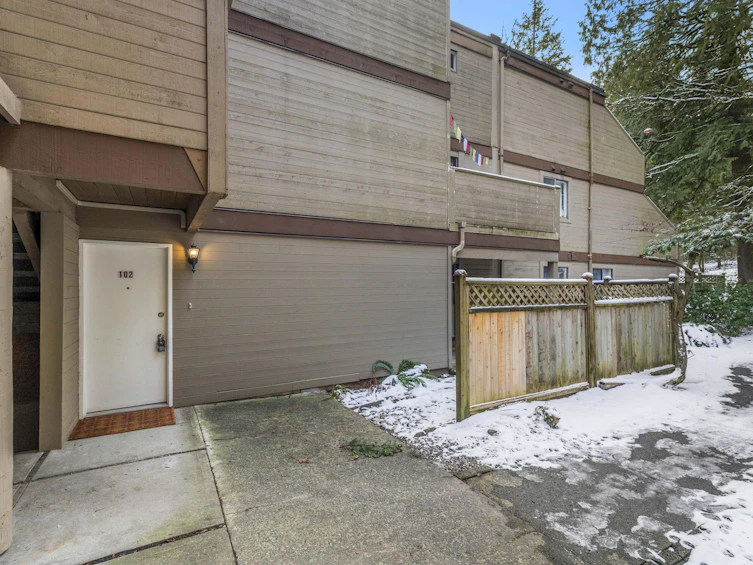 102-9152 Saturna Drive, Burnaby, BC, V3J 7K2 - 33