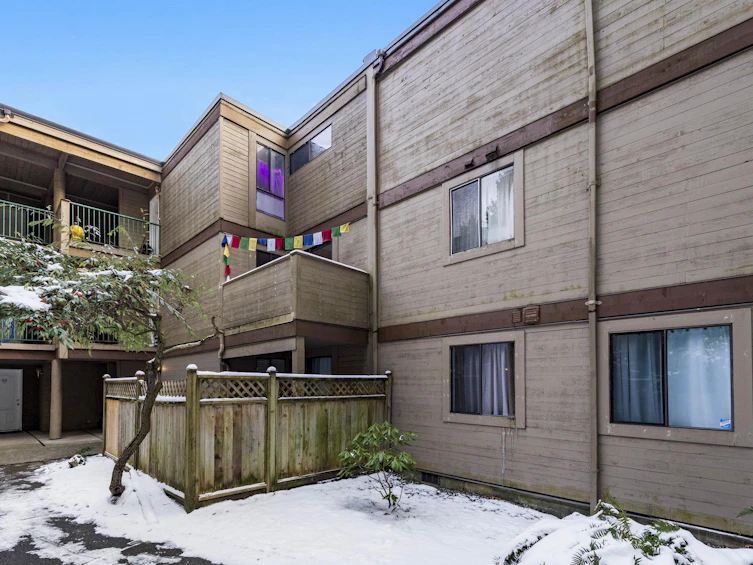 102-9152 Saturna Drive, Burnaby, BC, V3J 7K2 - 34
