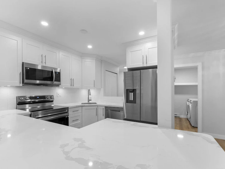 102-9152 Saturna Drive, Burnaby, BC, V3J 7K2 - 8