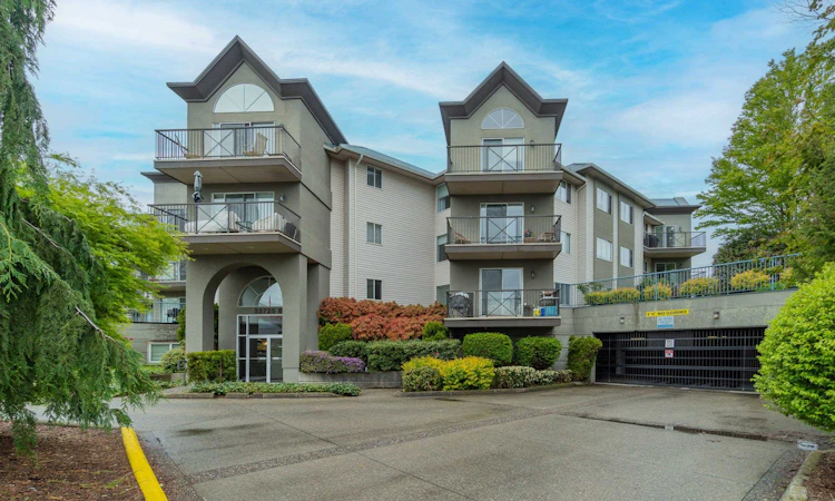 204-32725 George Ferguson Way