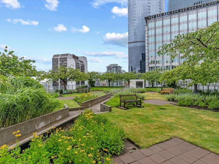 2123-938 Smithe Street, Vancouver, BC, V6Z 3H8 - 25