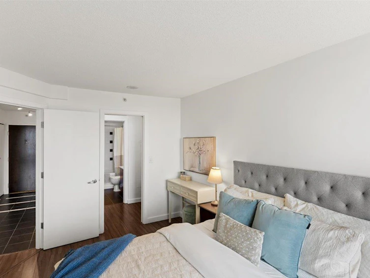 2123-938 Smithe Street, Vancouver, BC, V6Z 3H8 - 17