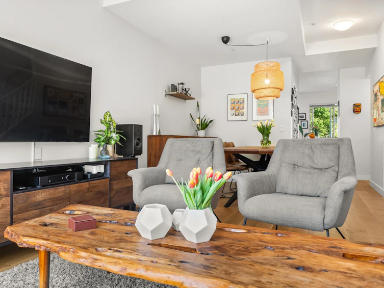 3-307 E 15th Street, North Vancouver, BC, V7L 2R6 - 10