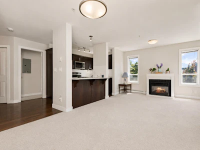 206-9422 Victor Street - 5