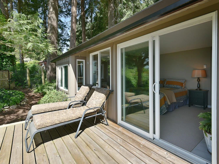 7647 Eureka Place, Halfmoon Bay, BC, V7Z 1A1 - 23