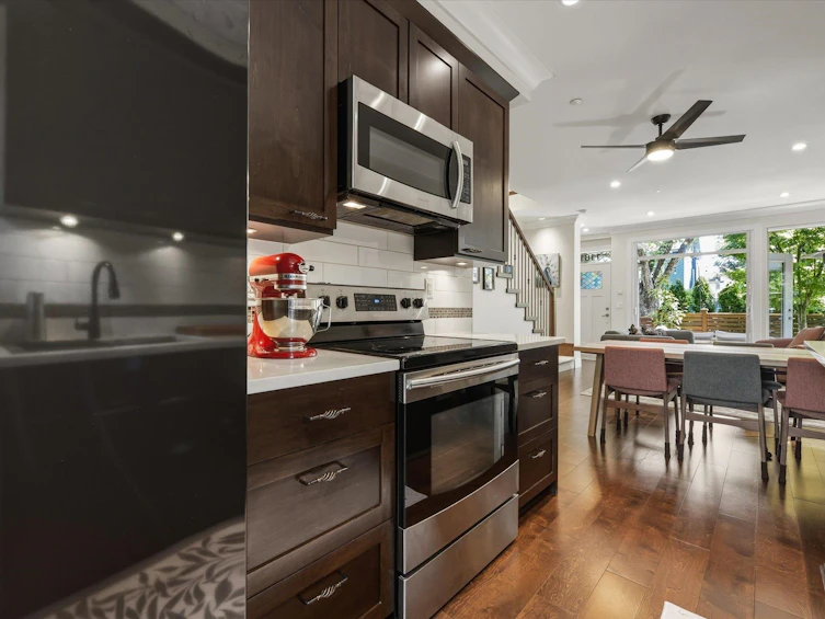 1181 E 19th Avenue, Vancouver, BC, V5V 1K9 - 13
