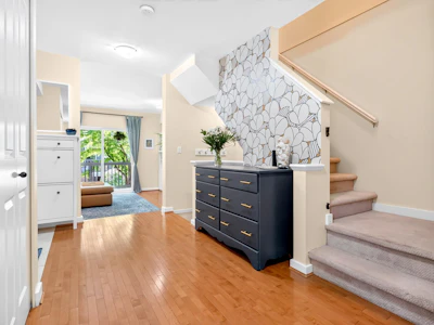 59-15233 34 Avenue - 5
