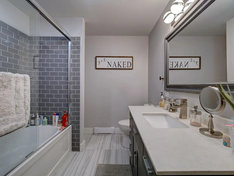 9168 Sunshine Coast Highway, Halfmoon Bay, BC, V7Z 1E9 - 22
