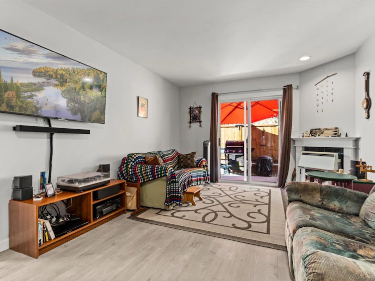 7-46191 Cessna Drive, Chilliwack, BC, V2P 1A7 - 9
