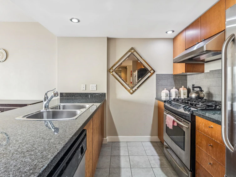 1707-6233 Katsura Street, Richmond, BC, V6Y 4K1 - 12