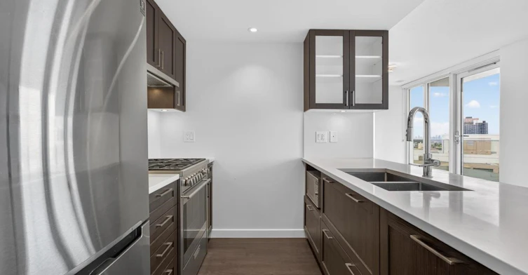 2708-5470 Ormidale St, Vancouver, BC, V5R 0G6 - 4