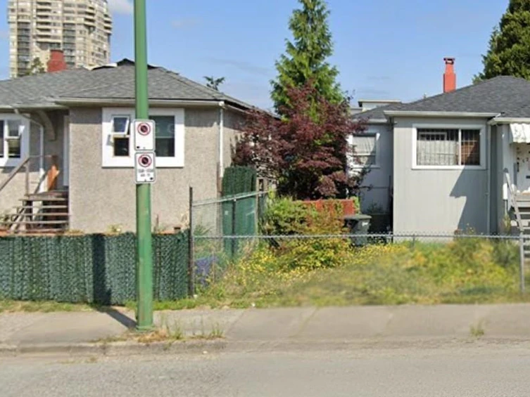 5263 Imperial Street, Burnaby, BC, V5J 1E5 - 13