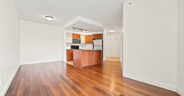 516-4028 Knight Street, Vancouver, BC, V5N 5Y8 - 3