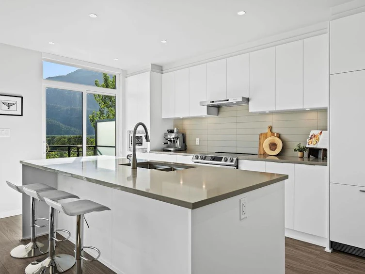 41249 Highline Place, Squamish, BC, V8B 1C2 - 13
