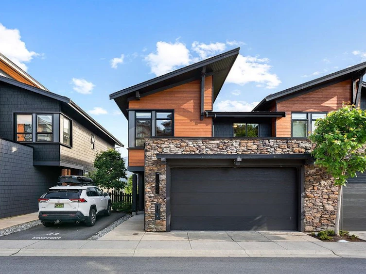 41249 Highline Place, Squamish, BC, V8B 1C2 - 2