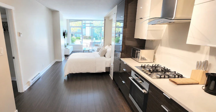 105-1777 W 7th Avenue, Vancouver, BC, V6J 0E5 - 3