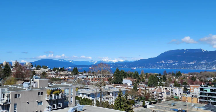 105-1777 7 Avenue, Vancouver, BC, V6J 0E5