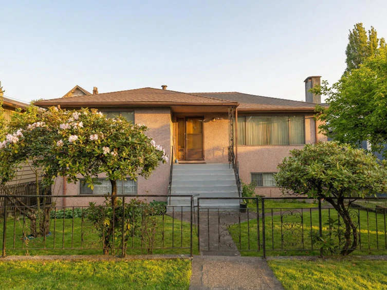 1955 Turner Street, Vancouver, BC, V5L 1Z9