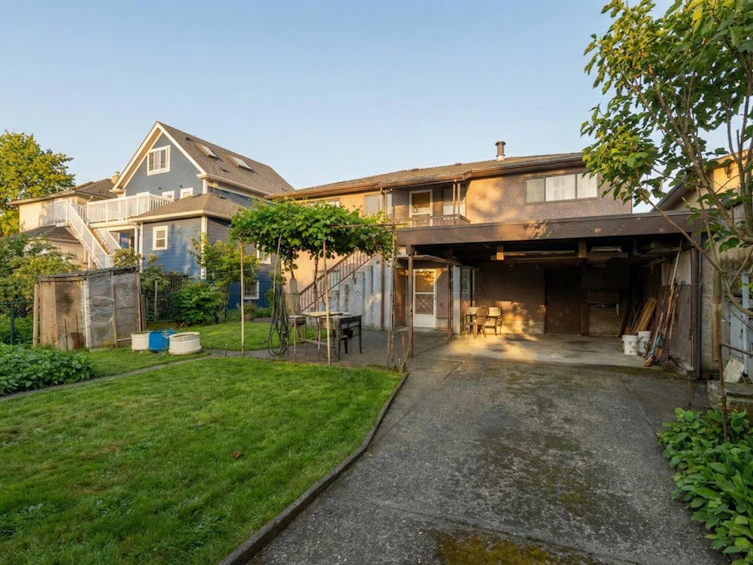 1955 Turner Street, Vancouver, BC, V5L 1Z9 - 5