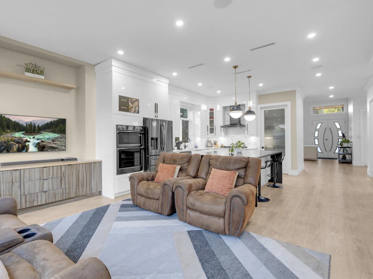 33682 Busby Road, Abbotsford, BC, V2S 1V2 - 11