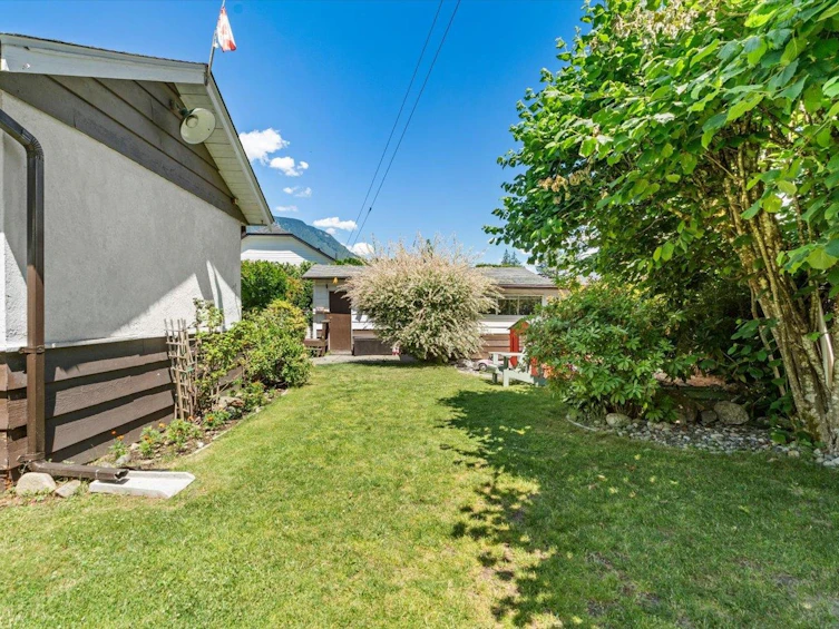 19834 Peter Street, Hope, BC, V0X 1L2 - 35