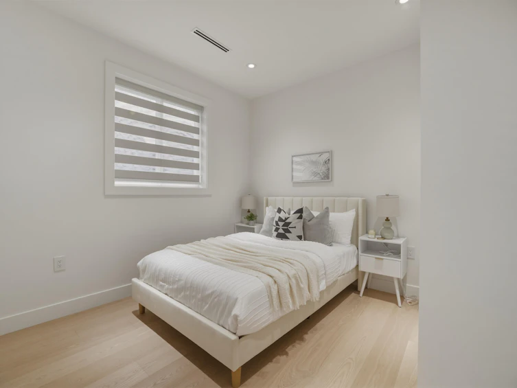 3110 W 42nd Avenue, Vancouver, BC, V6N 3H2 - 10
