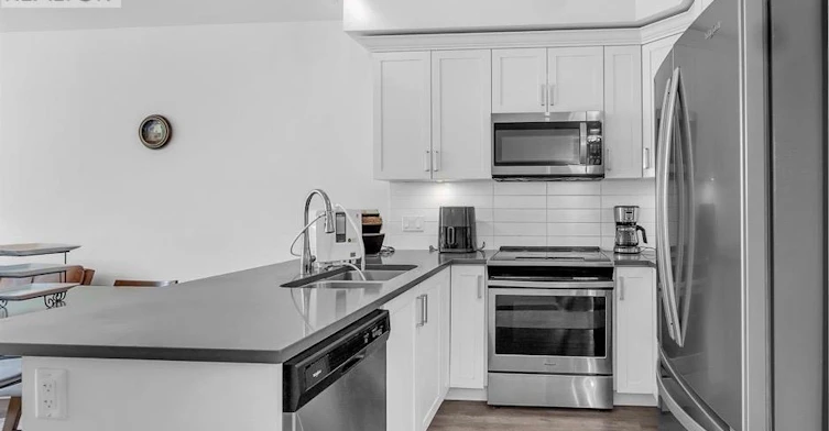 216-2436 Kelly Ave, Port Coquitlam, BC, V3C 0G9 - 4