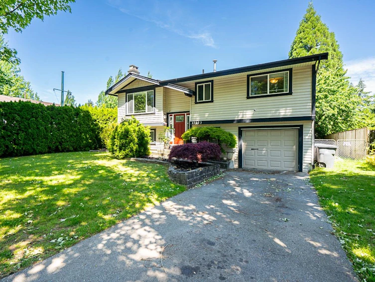 17223 61b Avenue, Surrey, BC, V3S 5M7 - 3