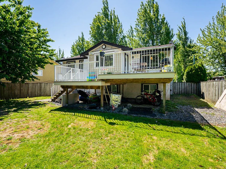 17223 61b Avenue, Surrey, BC, V3S 5M7 - 33