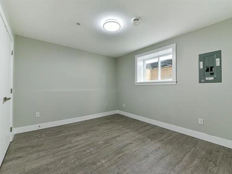 15456 Russell Avenue, Surrey, BC, V4B 2R3 - 34
