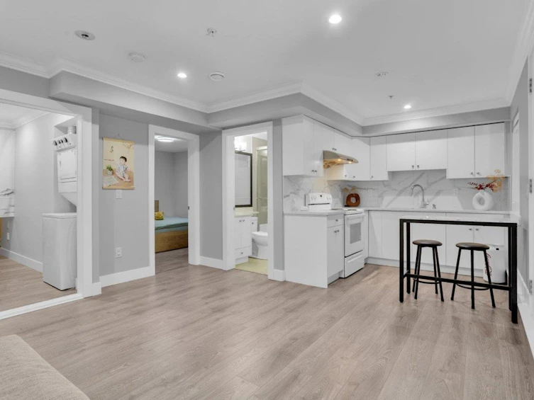 15456 Russell Avenue, Surrey, BC, V4B 2R3 - 22