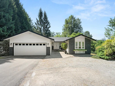 23014 70a Avenue - 2