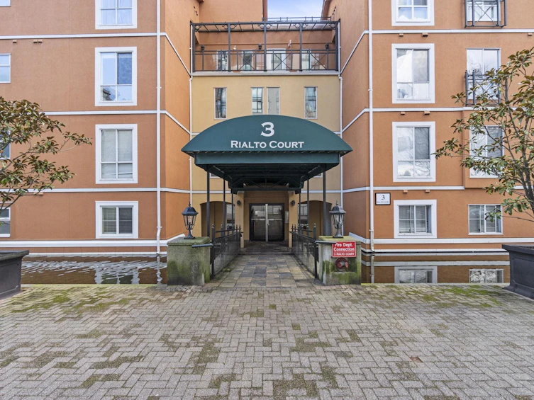 425-3 Rialto Court, New Westminster, BC, V3M 6P2 - 25
