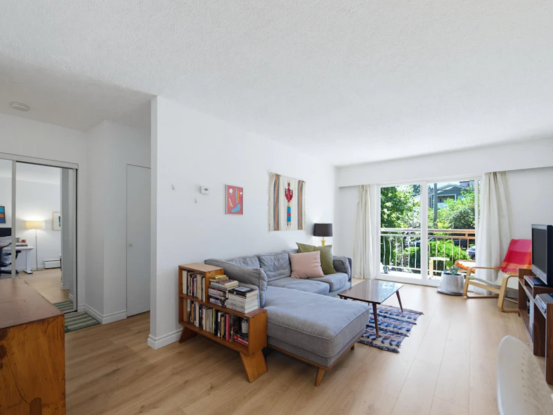 303 - 711 E 6th Avenue, Vancouver BC V5T 1L7