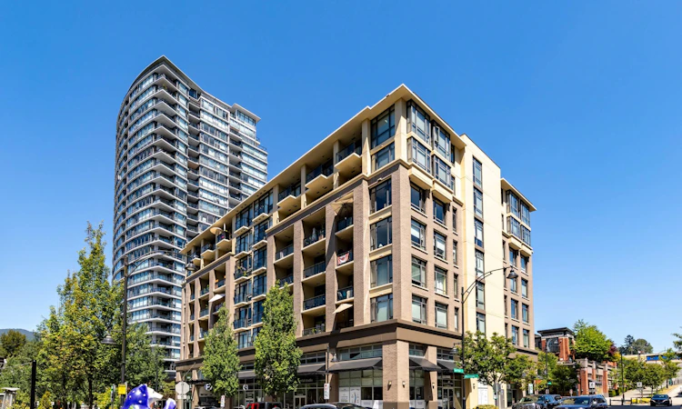 304-121 Brew Street