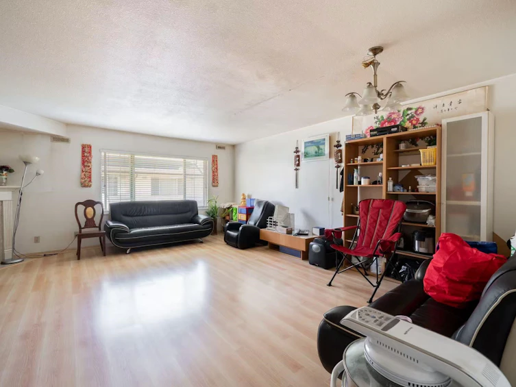 18-8711 General Currie Road, Richmond, BC, V6Y 1M3 - 4