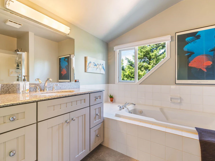 4057 W 18th Avenue, Vancouver, BC, V6S 1B9 - 18