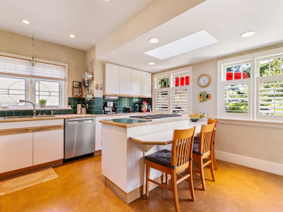 4057 W 18th Avenue - 5
