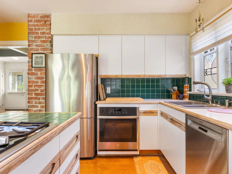 4057 W 18th Avenue, Vancouver, BC, V6S 1B9 - 9